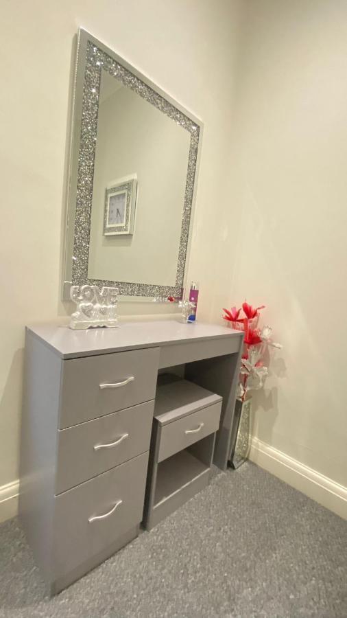 2 Notting Hill Portobello Road Amazing Location! Лондон Екстер'єр фото